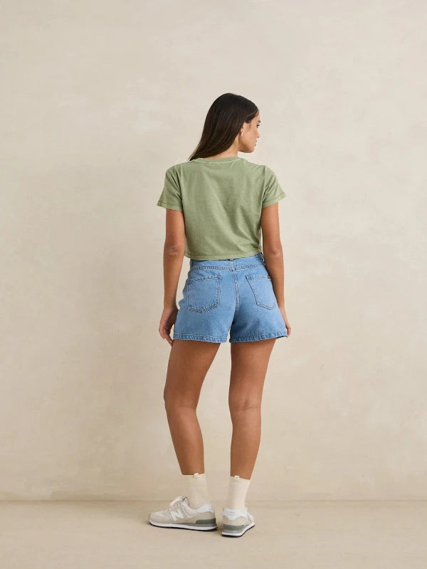RHYTHM ISLAND CROP CREW TEE