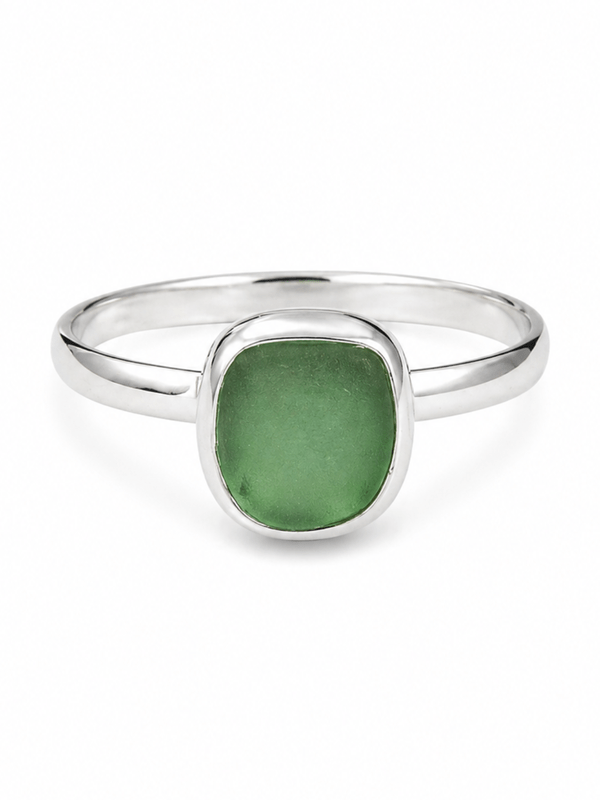 HANDMADE SEAGLASS SIGNET RING