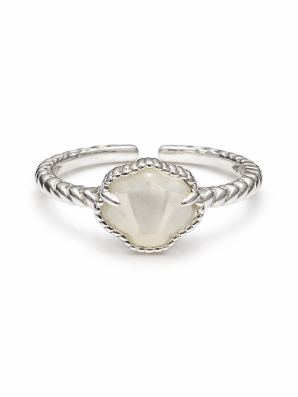 MOON SHELL RING