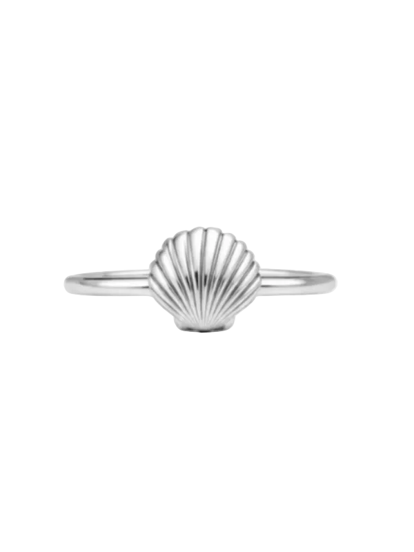 LOW TIDE SHELL RING