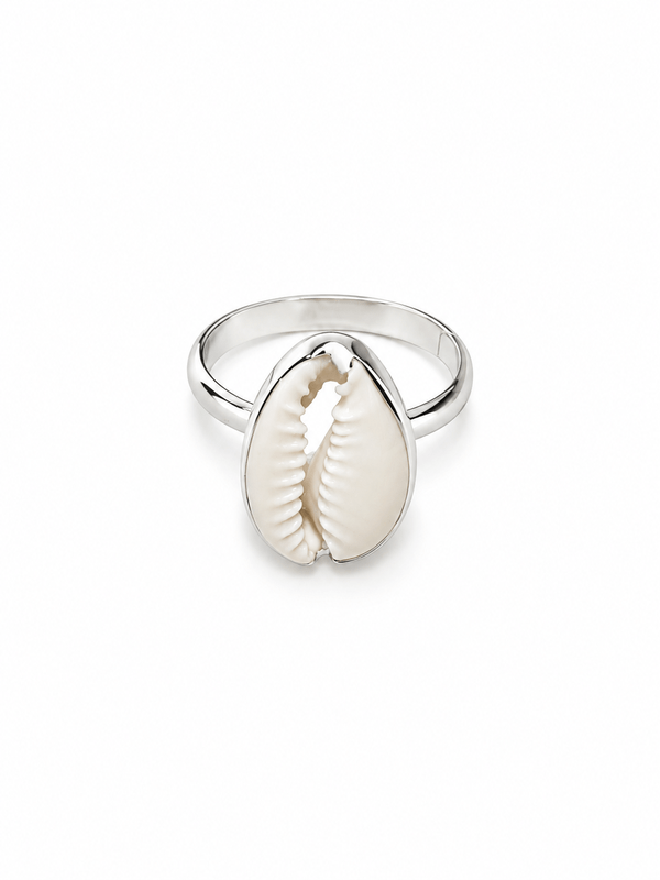 HANDMADE COWRIE SHELL RING