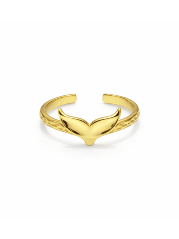TAIL CREST RING