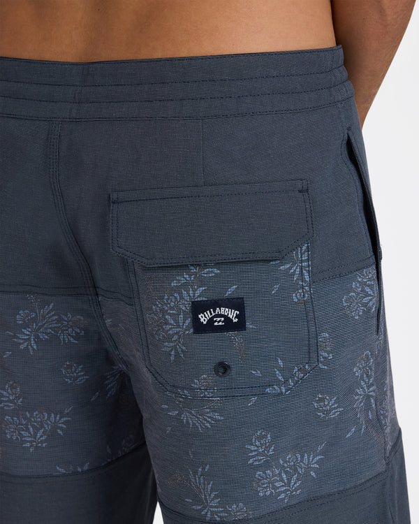 Billabong Mens Tribong Low Tide 18.5" Boardshort