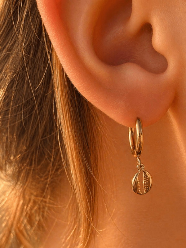 SEASHORE COWRIE HOOP EARRINGS