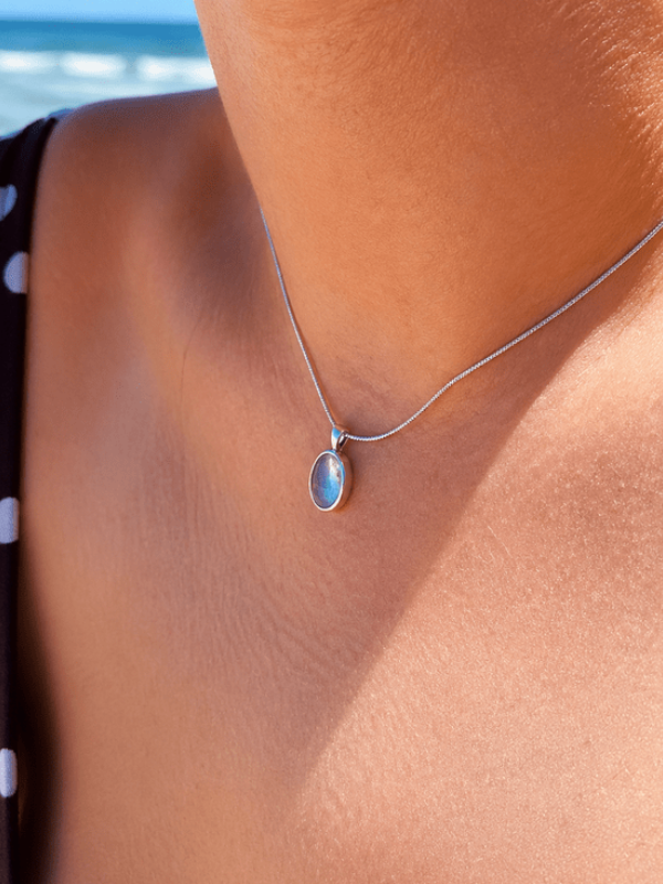 BLUE MIST NECKLACE