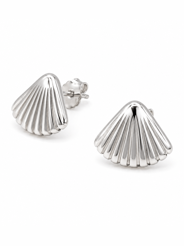 DRIFTFAN SHELL EARRINGS