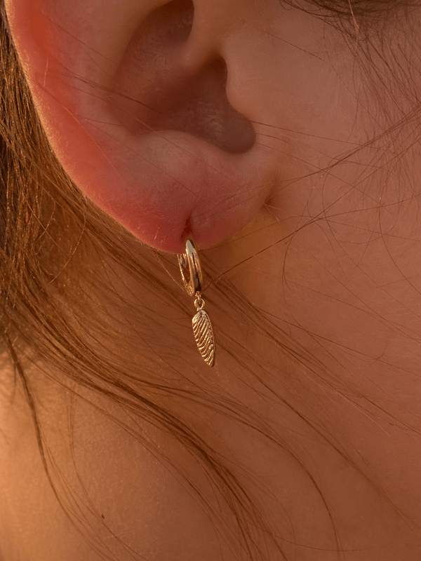 WHISPER LEAF HOOP EARRING