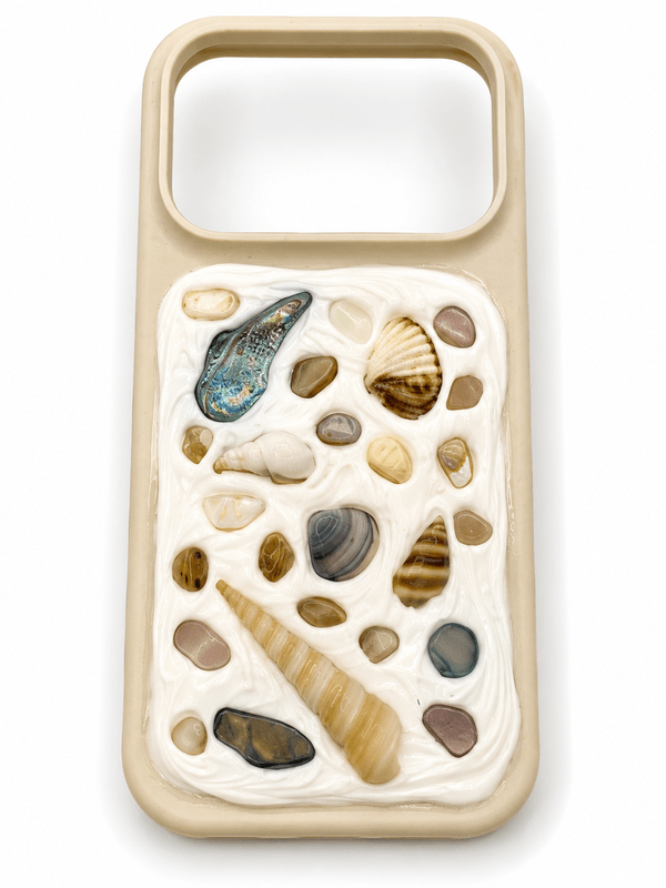 COASTAL HANDMADE SHELL IPHONE 17 PRO PHONE CASE