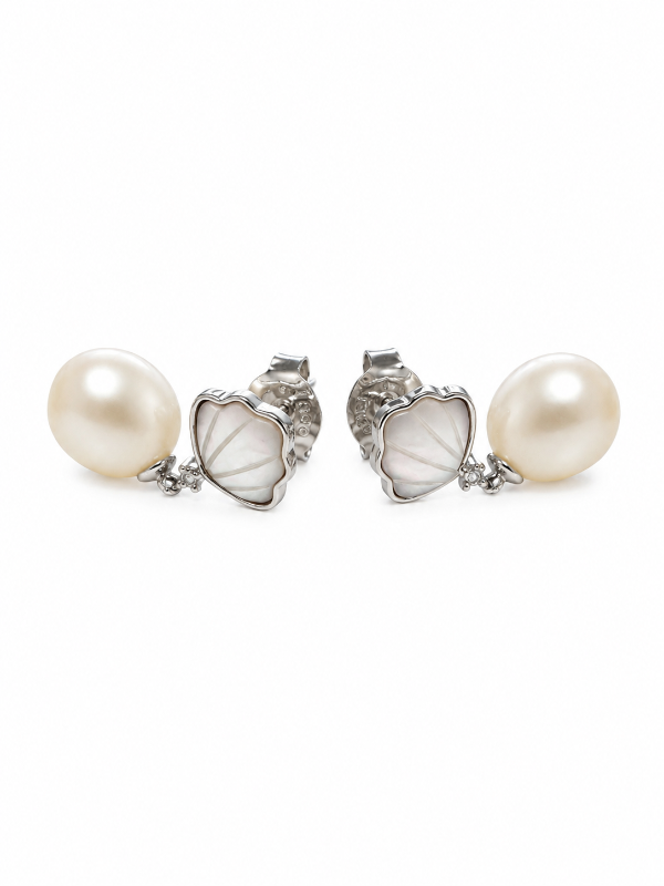 PEARL FLOWER STUD EARRINGS