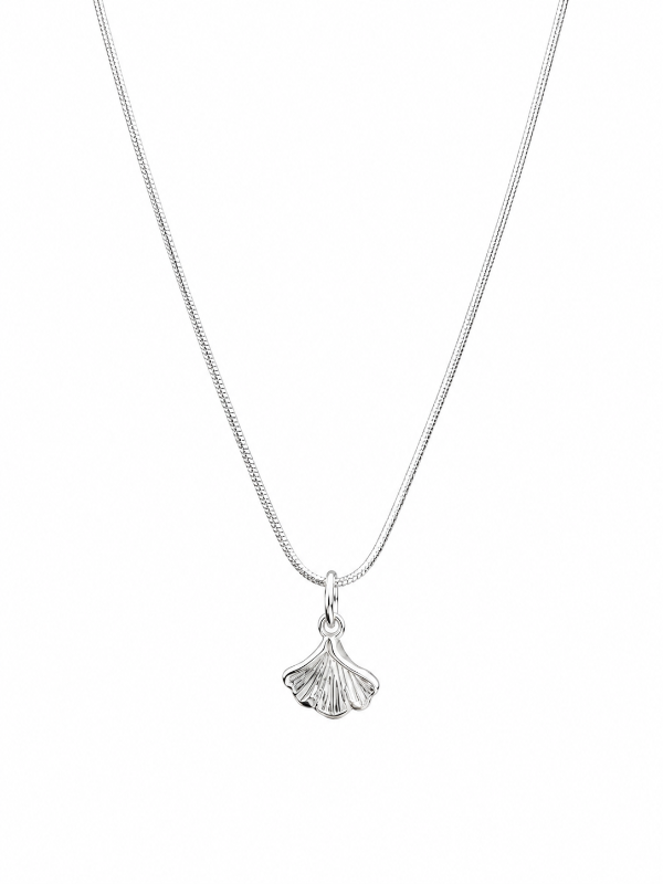 SEASHELL WHISPER NECKLACE