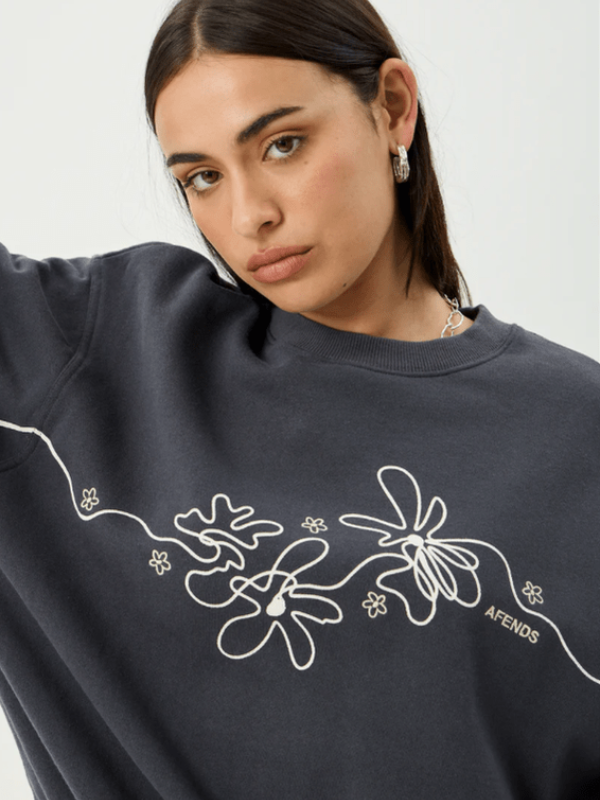 AFENDS LOCKET CREW NECK