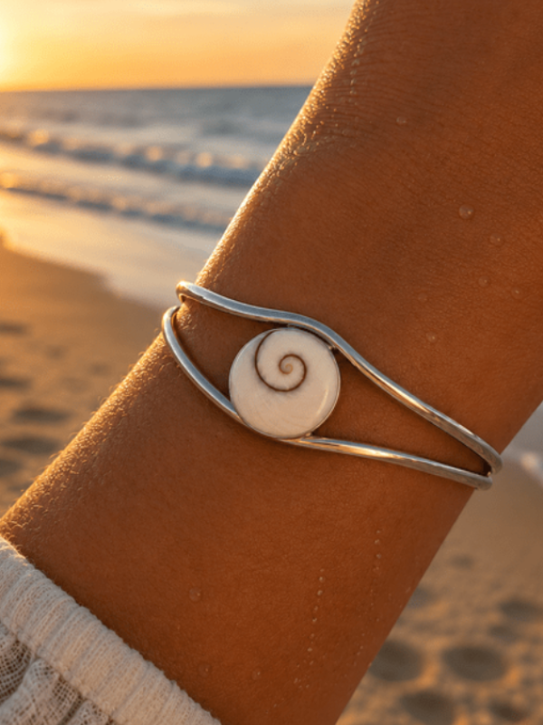 SHARK EYE SHELL CUFF BRACELET