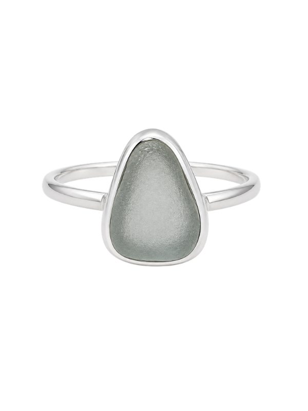 Handmade 925 sterling silver signet ring featuring natural sea glass with unique colour, shape and detailing.
