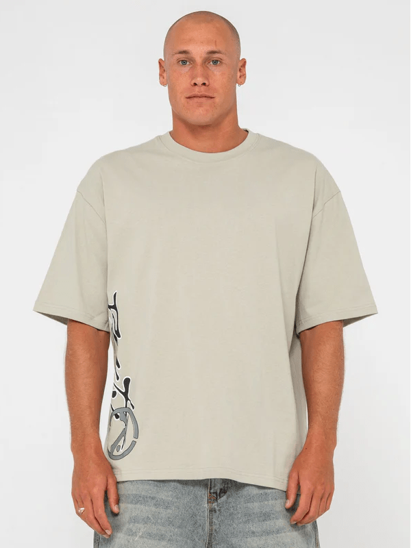 RUSTY SPRAYA SHORT SLEEVE TEE