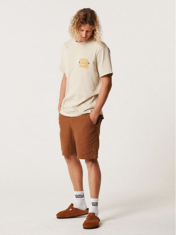 THE CRITICAL SLIDE VERY NICE TEE