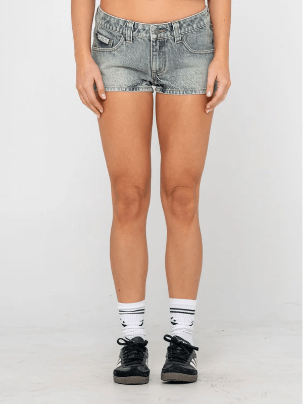 RUSTY DIRTY LEMMY MICRO MINI DENIM SHORT