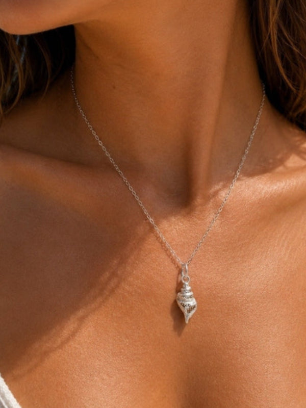 THE MARINA SHELL NECKLACE